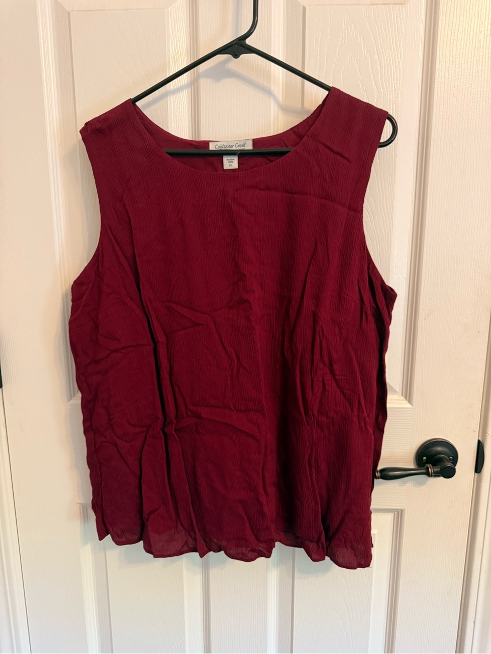 Coldwater Creek XL Wine Red Crinkle Sleeveless Blouse 100% Rayon